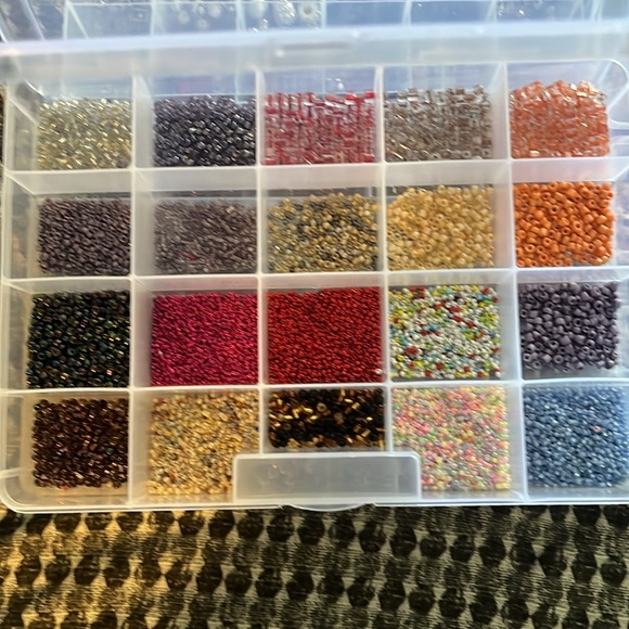 Beads - Picture 7 of 16